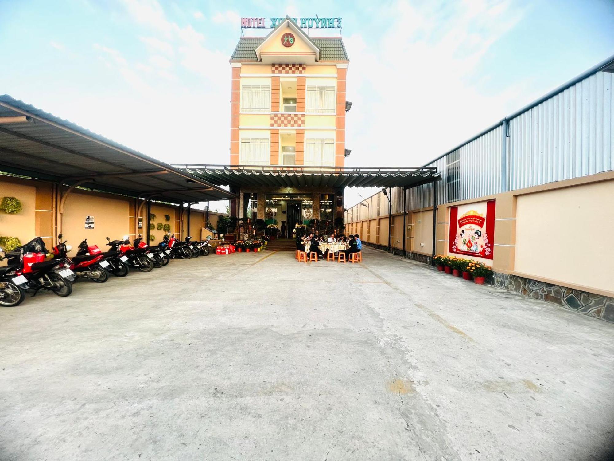 Xuan Huynh 3 Hotel Soc Trang Exterior photo