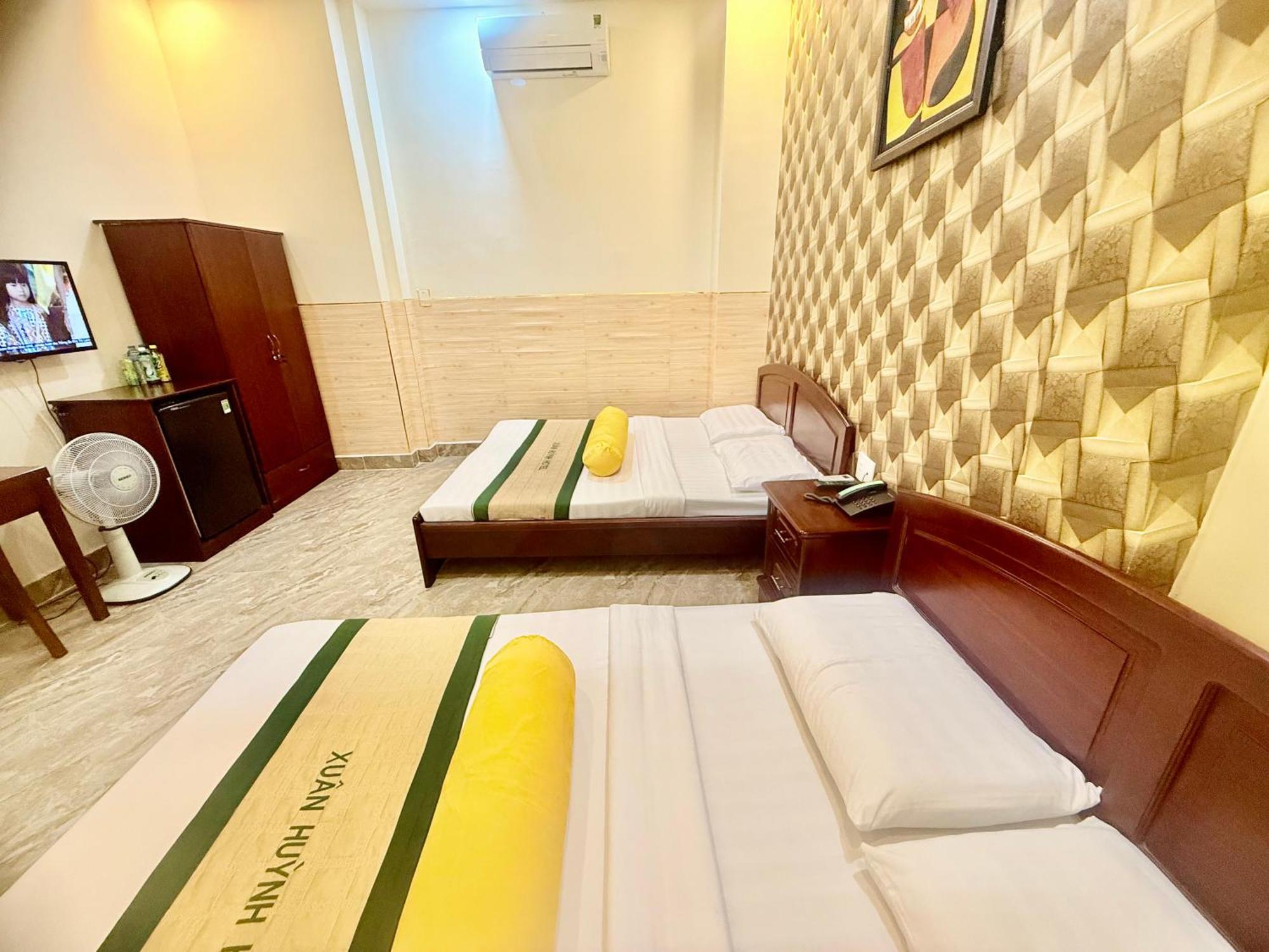 Xuan Huynh 3 Hotel Soc Trang Exterior photo